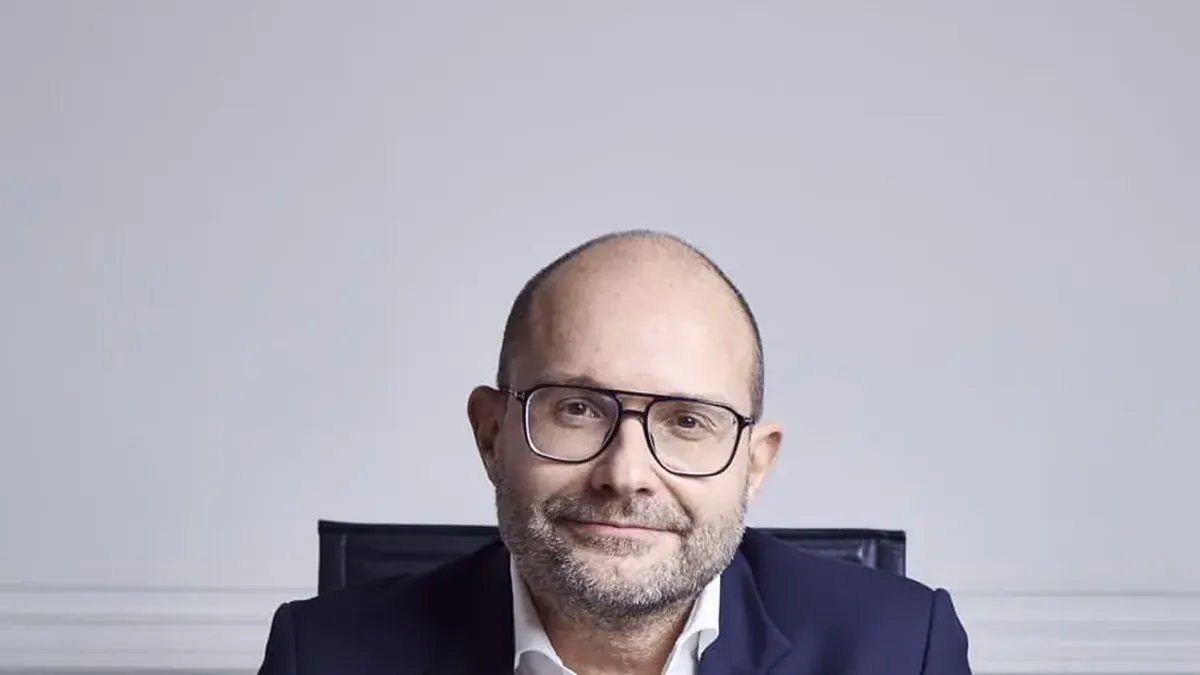 Dr. Olivier Dumonceau, a urological surgeon in the 17th arrondissement of Paris, during a consultation at his office
